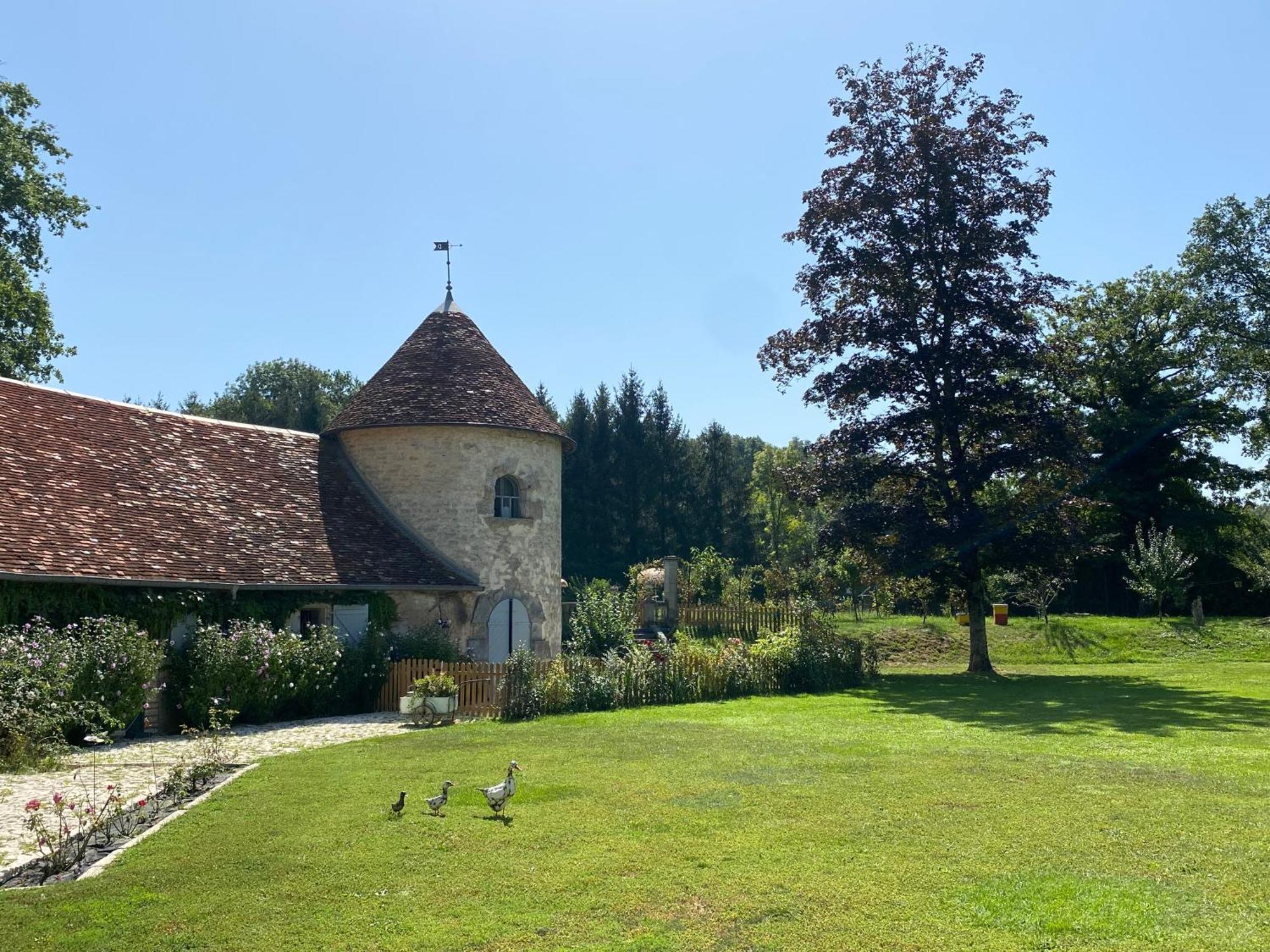 Le Colombier De Malpas Bed and Breakfast Quingey Exteriör bild