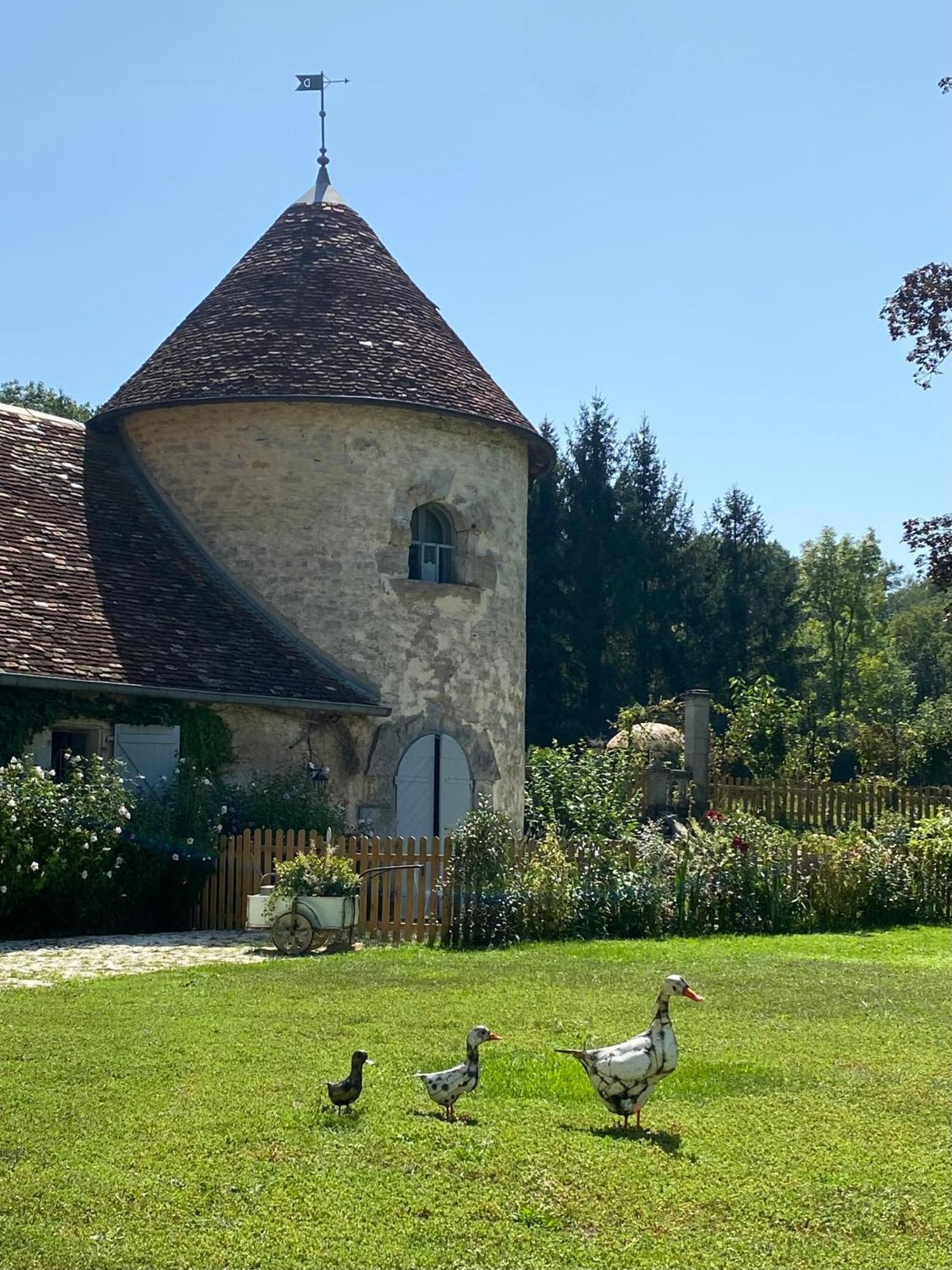 Le Colombier De Malpas Bed and Breakfast Quingey Exteriör bild